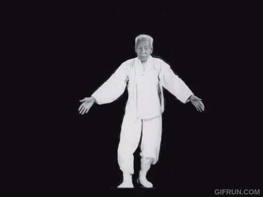 송덕기 옹 태껸춤1.gif