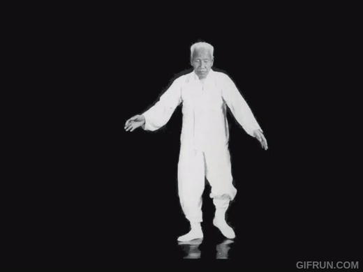 송덕기 옹 태껸춤2.gif