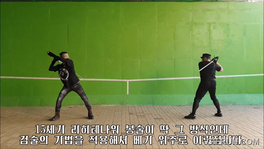 (4).gif