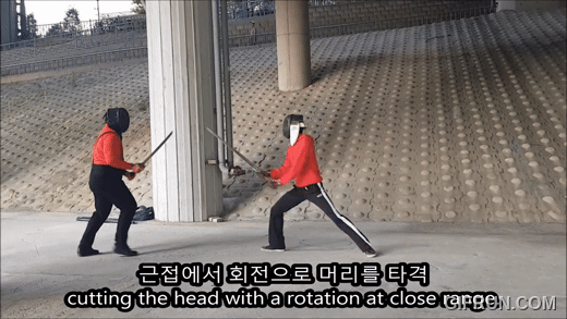 향전격적근접.gif