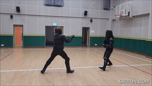 리히테나워오벤아겝노멘.gif