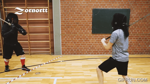Longsword_Techniques_Winden_and_Mutieren.gif