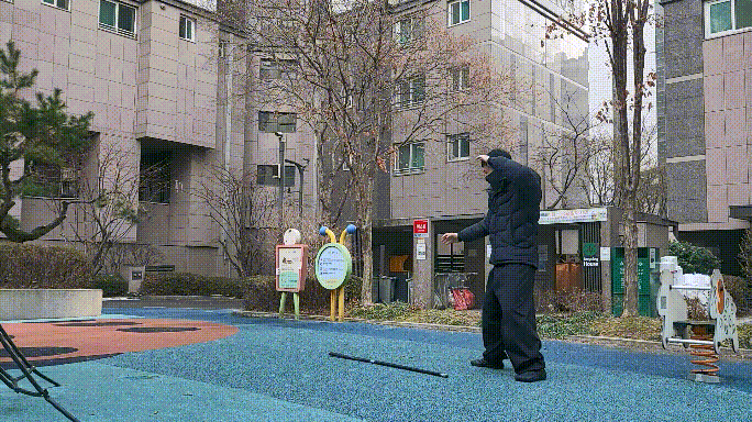 면치기코침치기사면올려치기.gif