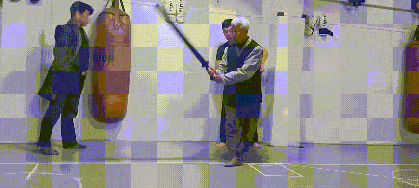 투보손목20250209_190839.mp4_20250210_235900.gif