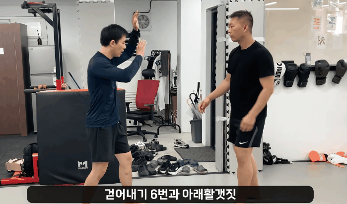 e59fb44b9c8c0b99d8a8bdd9685bc1770410b18e816ea30477fa4c012fcb0b9e.gif